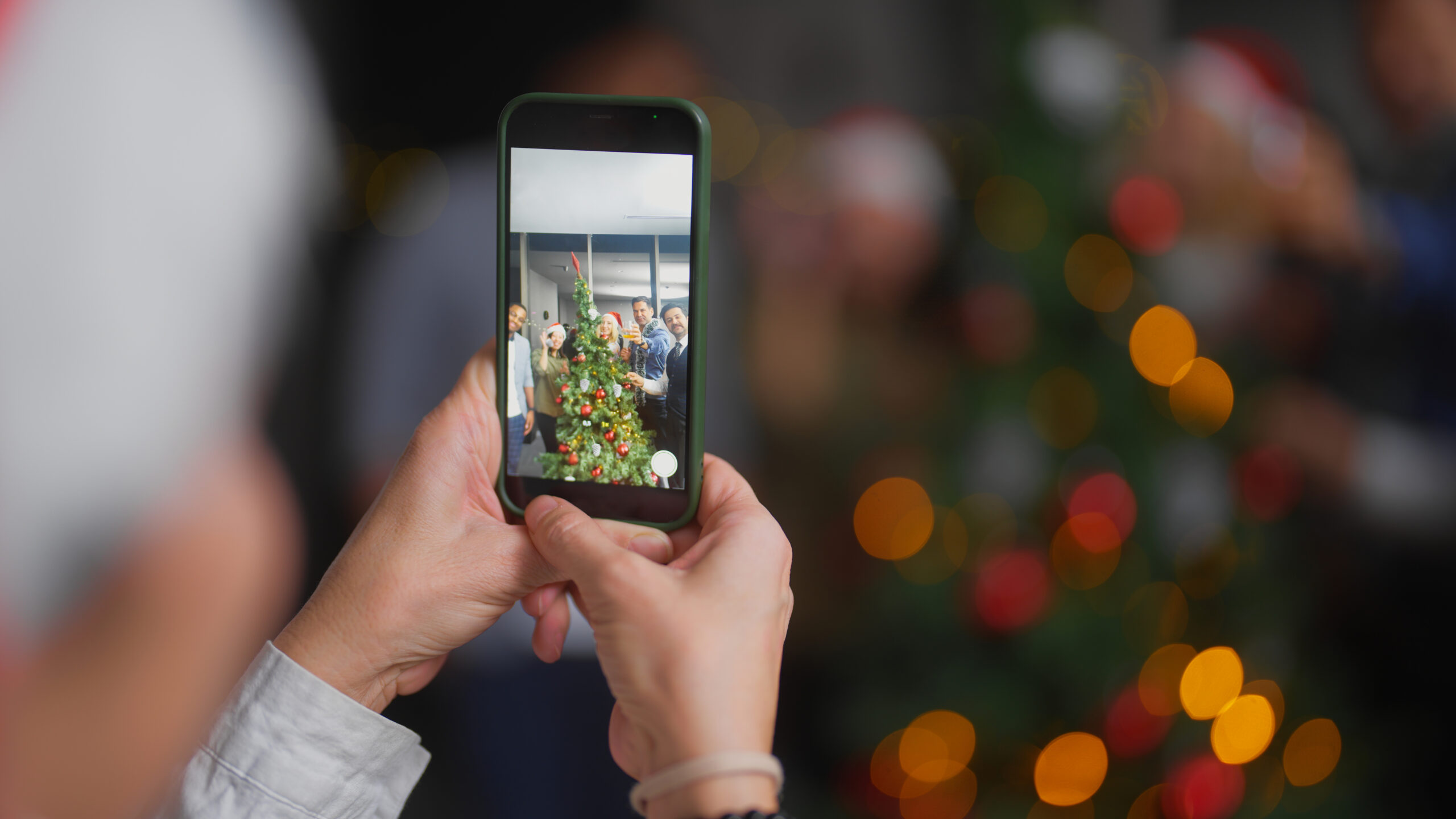 Why Your Business Needs a Holiday Social Media Calendar